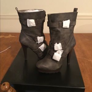 Brand new boots, that I’ve never worn.